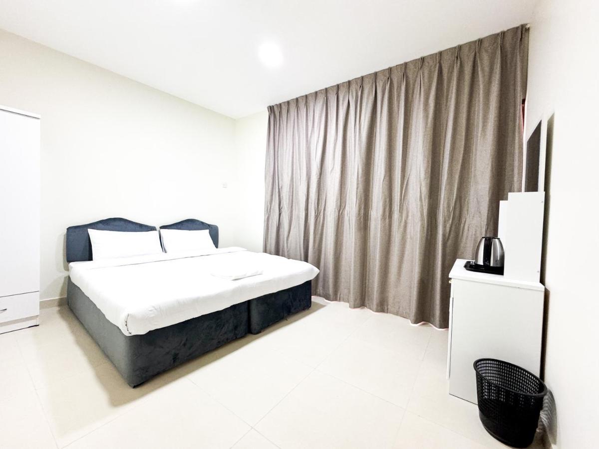 Ras Star Residence - Home Stay Дубай Екстериор снимка
