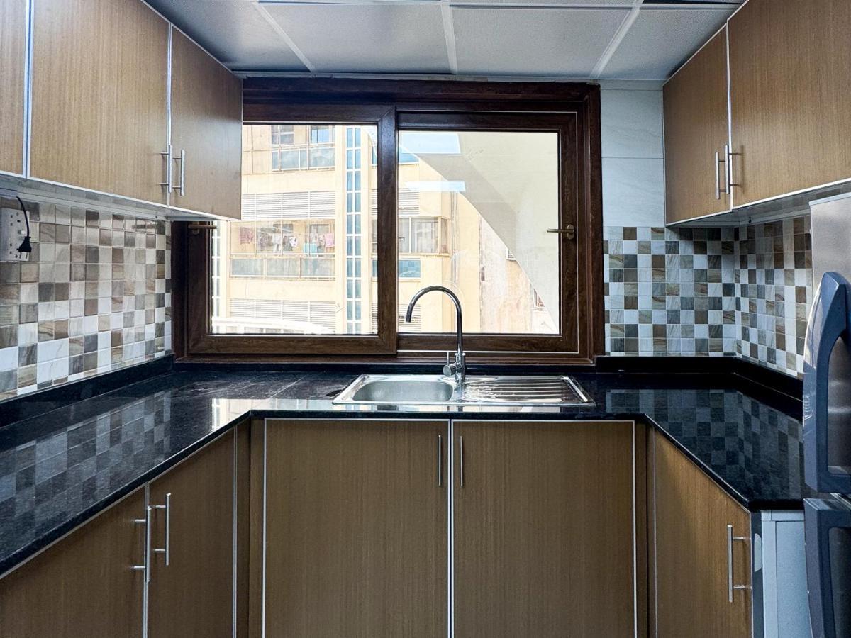Ras Star Residence - Home Stay Дубай Екстериор снимка